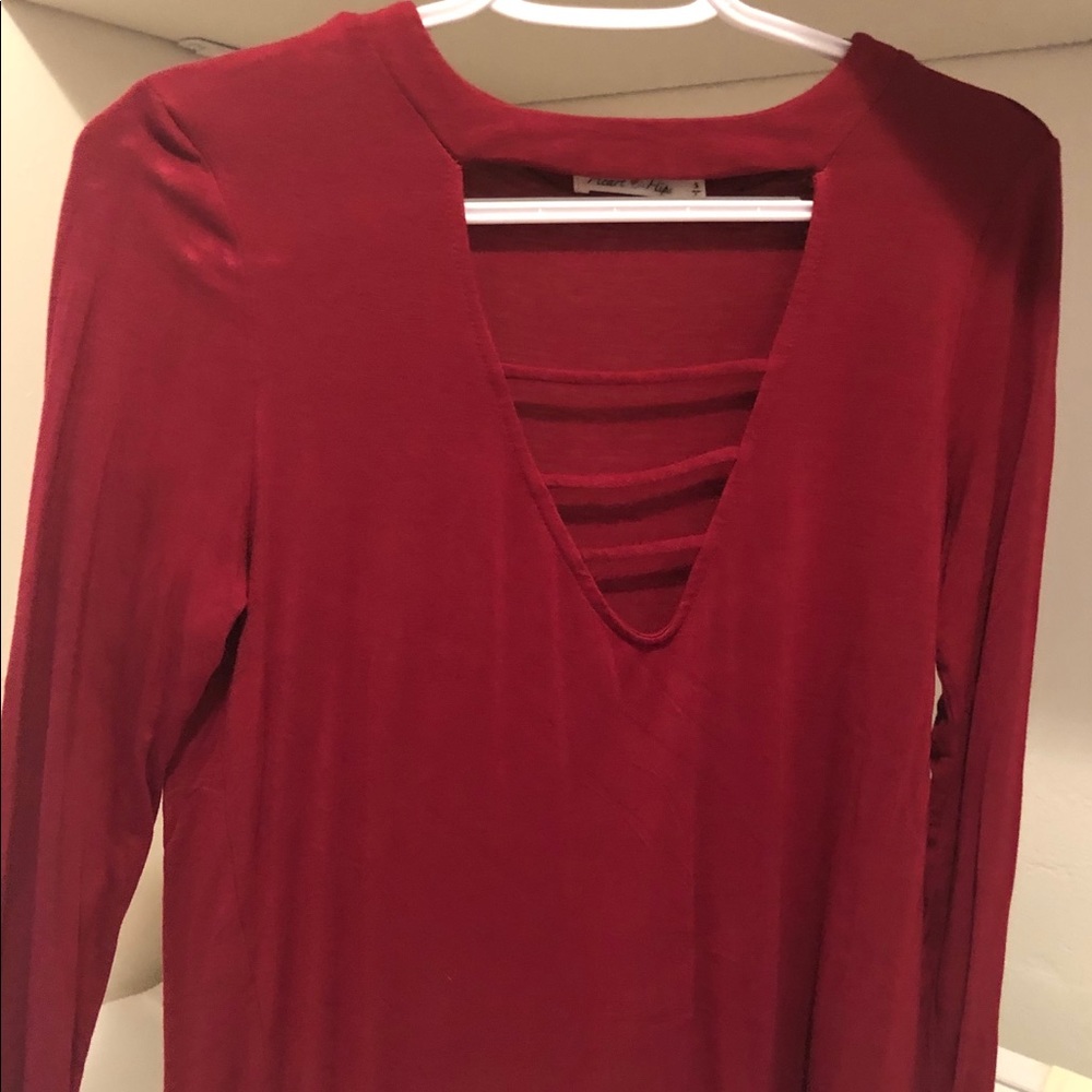 Long-sleeve Partial Crop Top